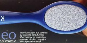 ROMEO, Ceramic Pumice Stone, 6 3/4", blue, handle bottom side dark blue blistercarded